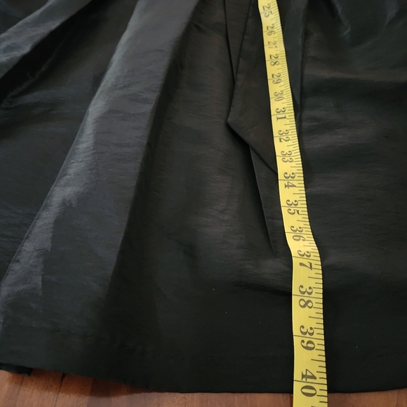 Sangria Elegant Black and Gold Sequins And Pleated Taffeta Midi Dress Size 4 - Picture 10 of 14